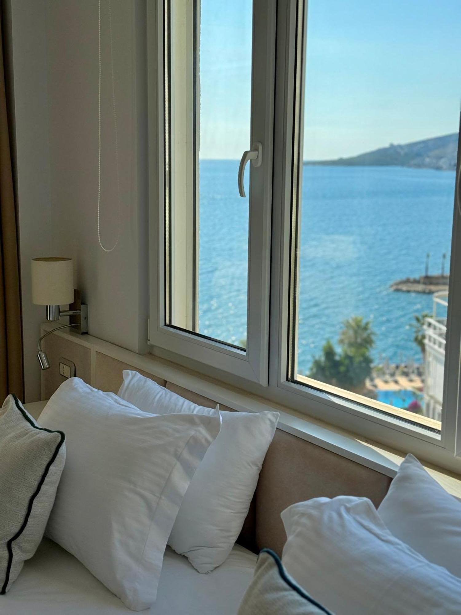 Limani Deluxe * Sarandë