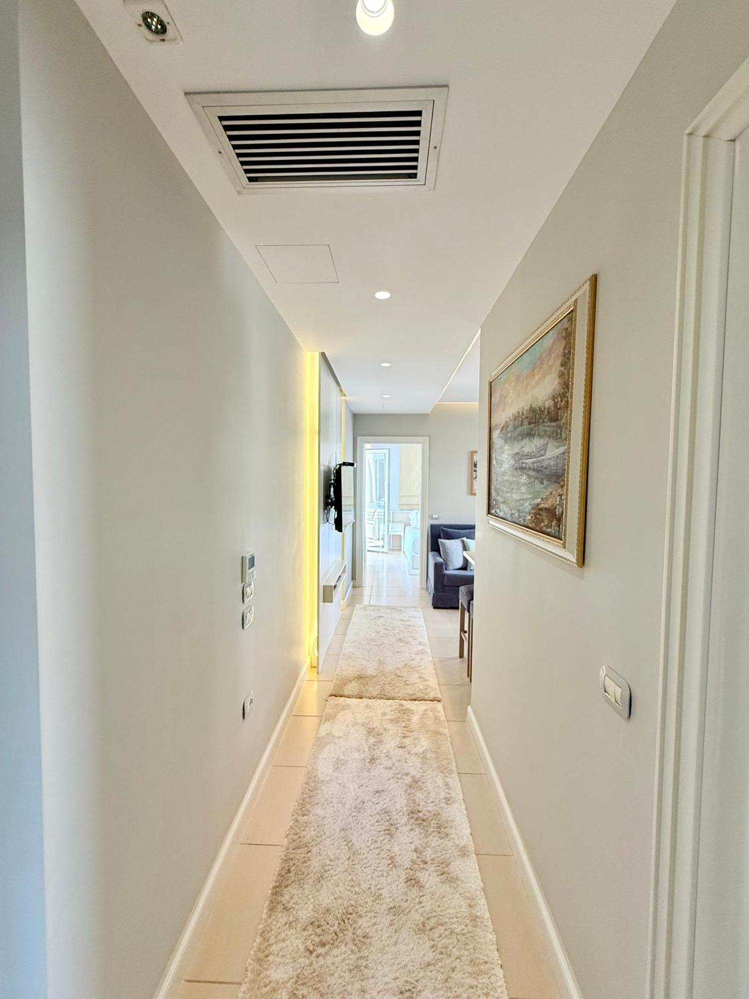 Limani Deluxe Sarandë